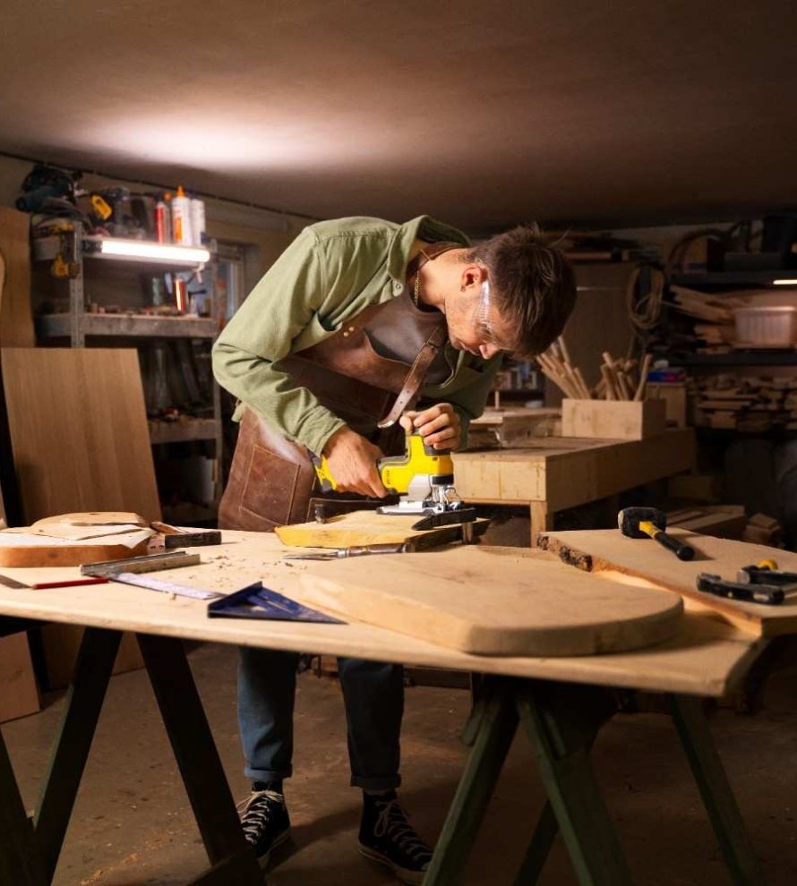 full-shot-artisan-doing-woodcutting2